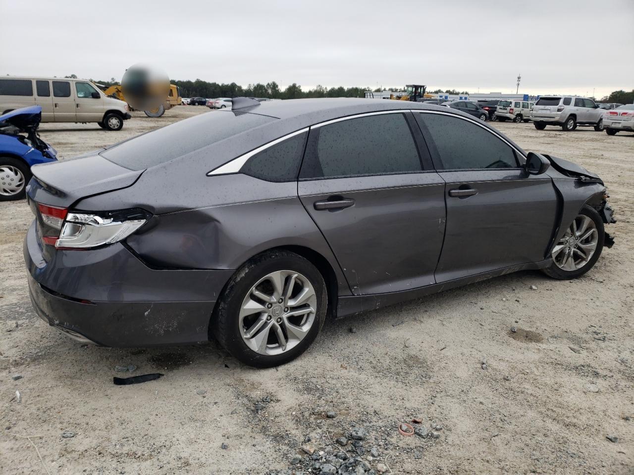 2018 HONDA ACCORD LX - Image 3