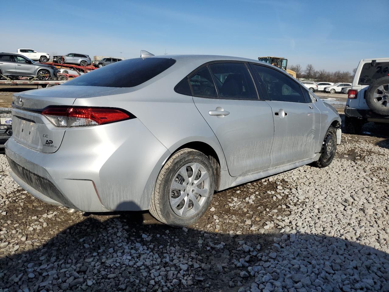 2020 TOYOTA COROLLA LE - Фото 3