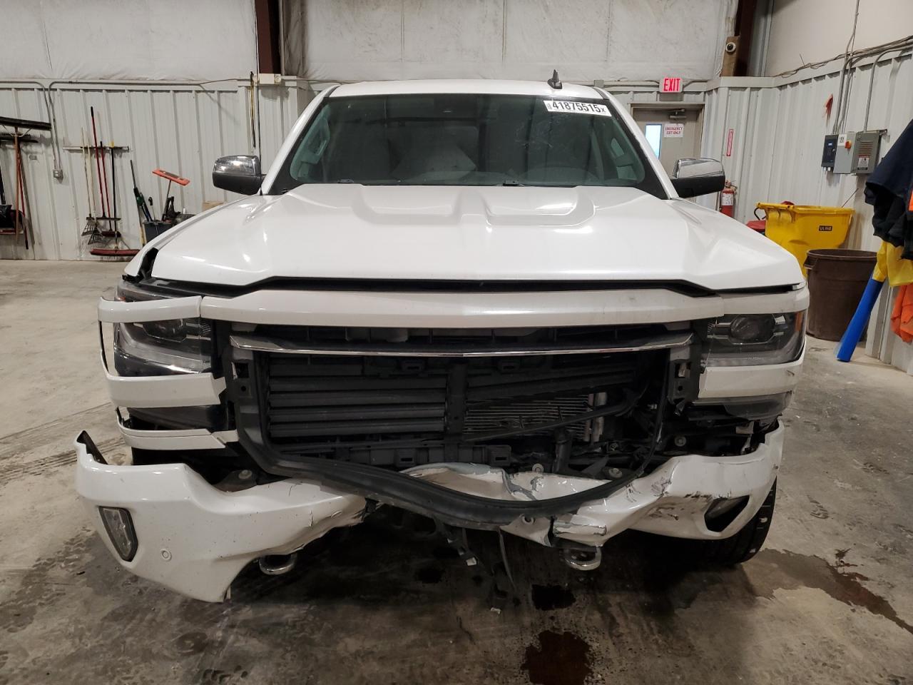 2017 CHEVROLET SILVERADO - Фото 5