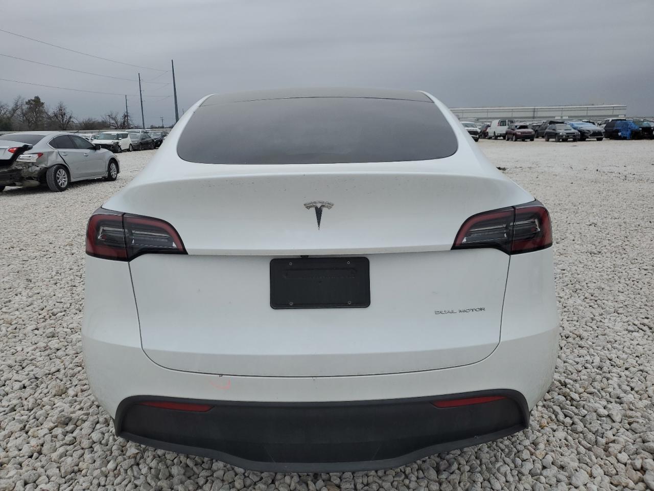 2023 TESLA MODEL Y - Фото 6
