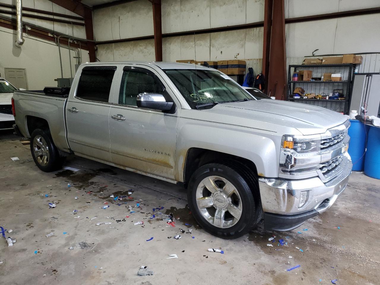 2018 CHEVROLET SILVERADO - Фото 4