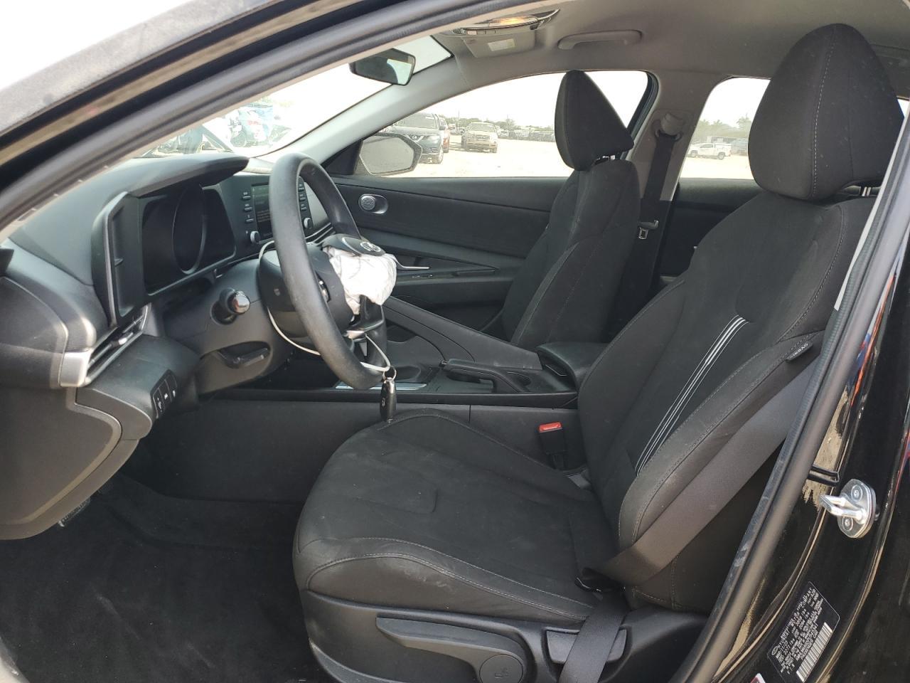 2023 HYUNDAI ELANTRA SE - Image 7