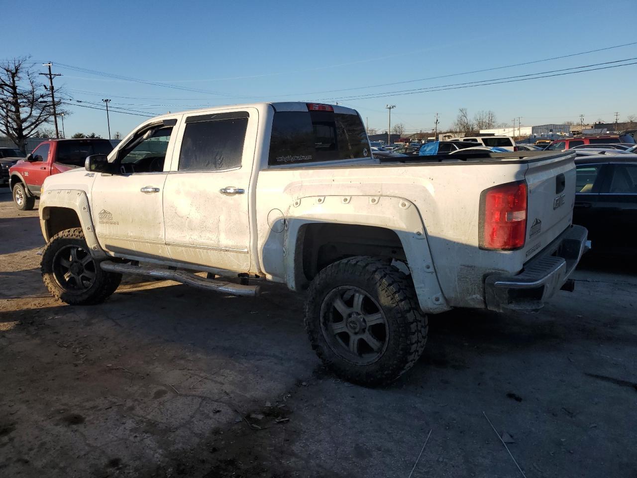 2014 GMC SIERRA K15 - Image 2