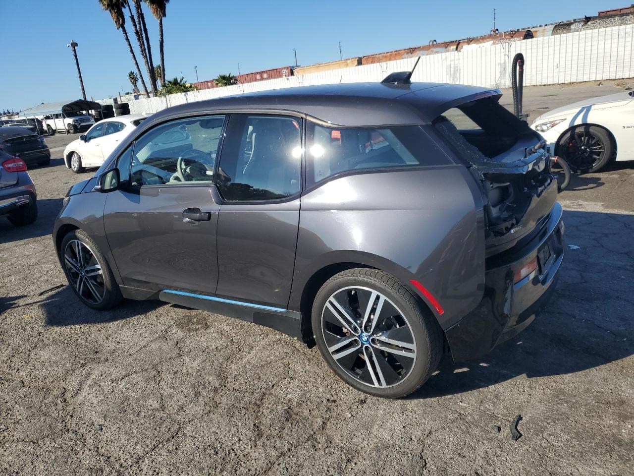 2015 BMW I3 REX - Фото 2
