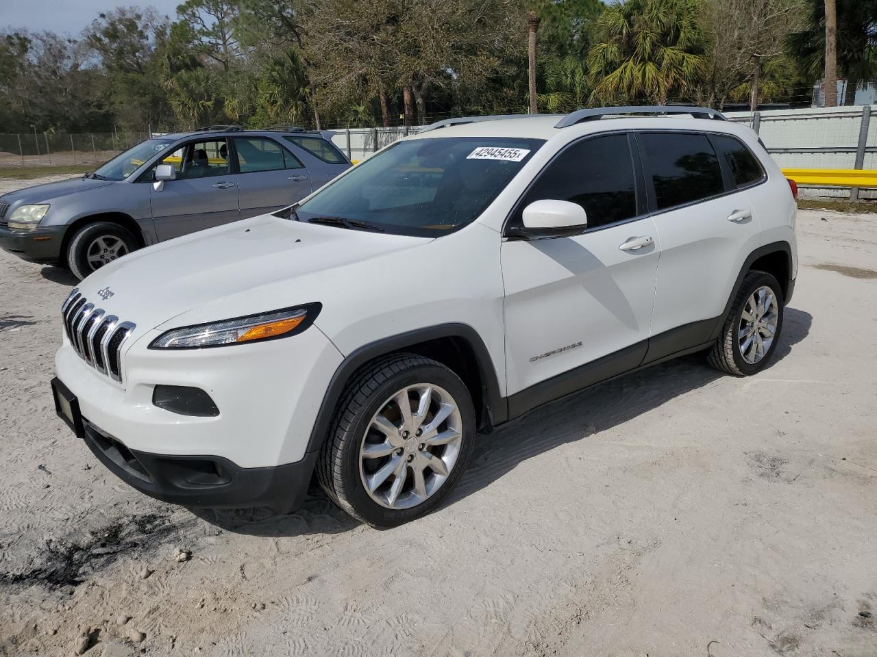 2017 JEEP CHEROKEE L