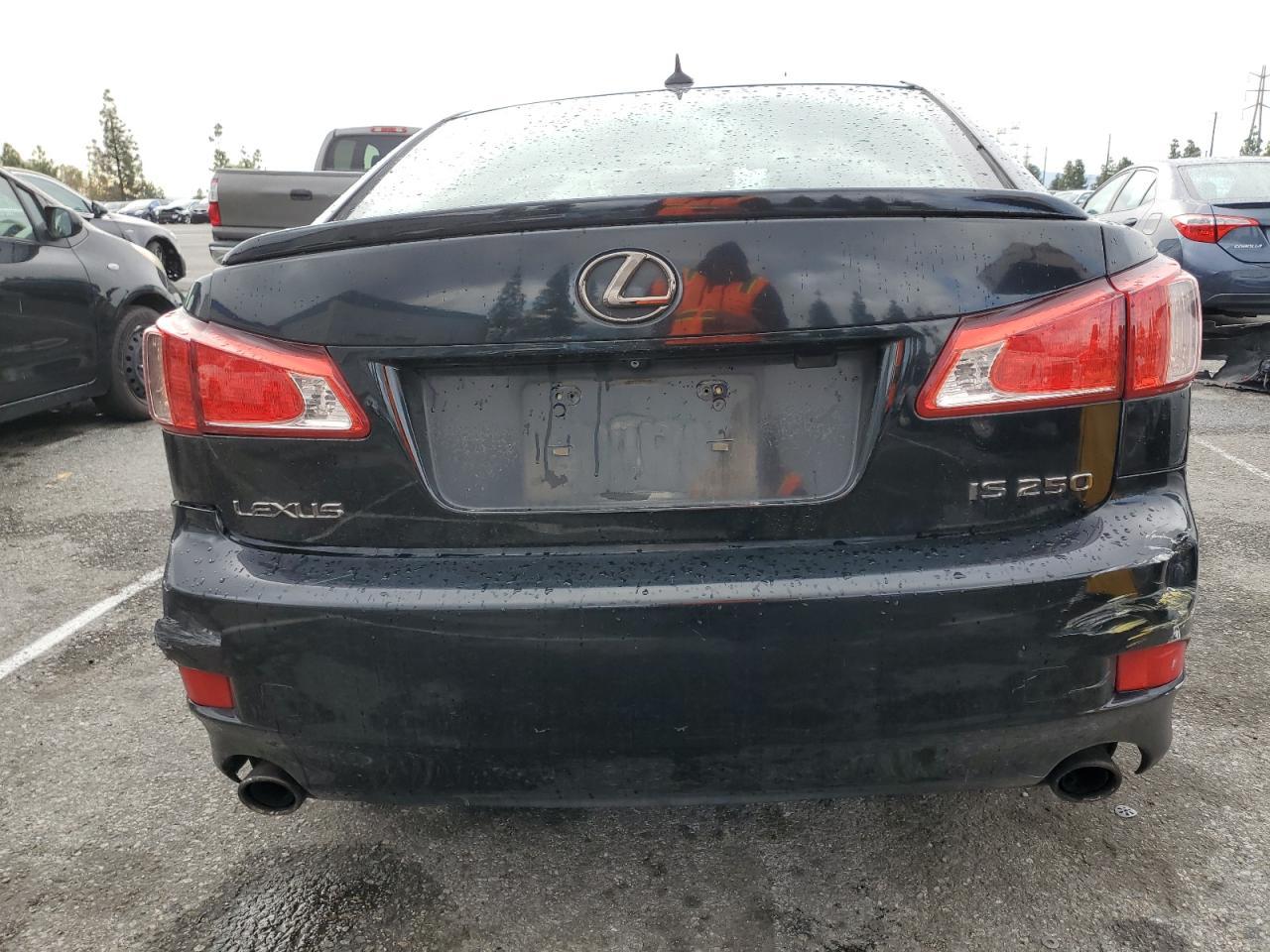 2011 LEXUS IS 250 - Фото 6
