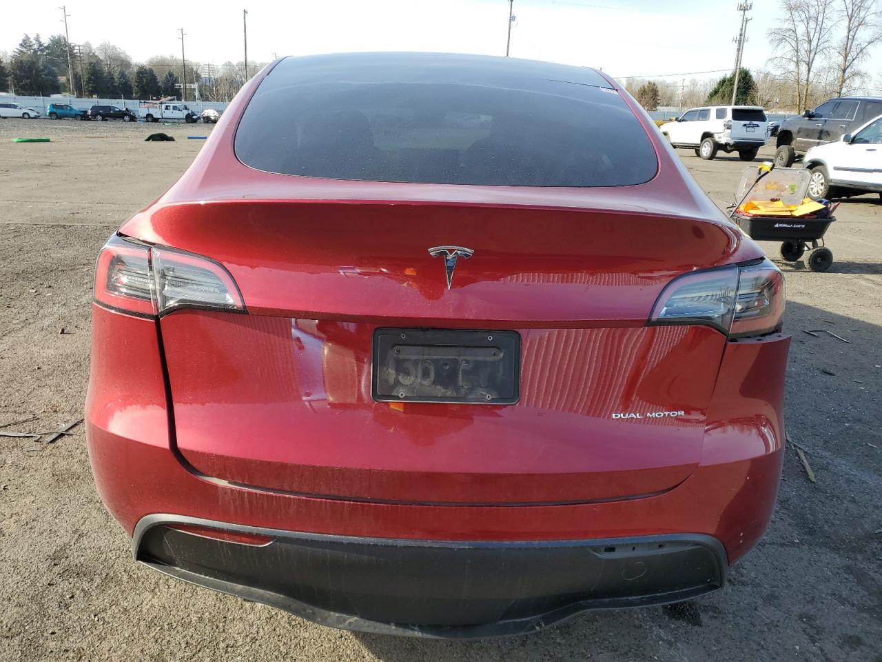 2024 TESLA MODEL Y - Image 6