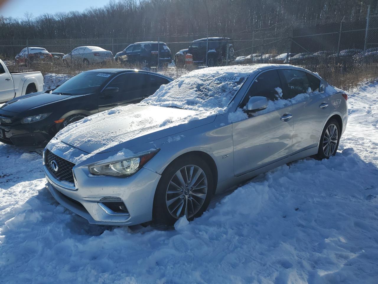 2018 INFINITI Q50 LUXE