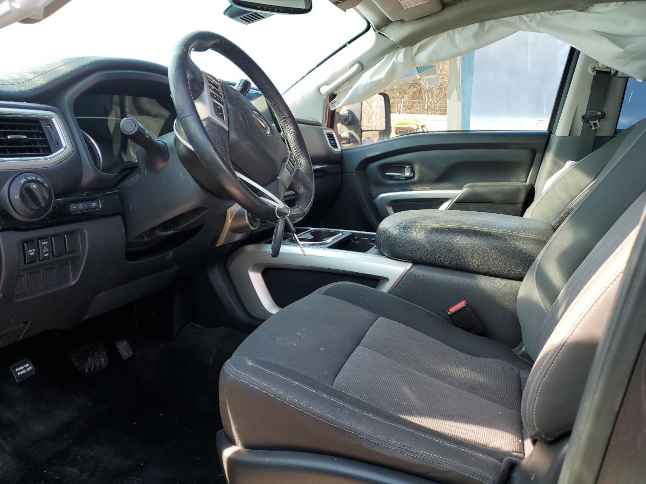 2021 NISSAN TITAN SV - Image 7
