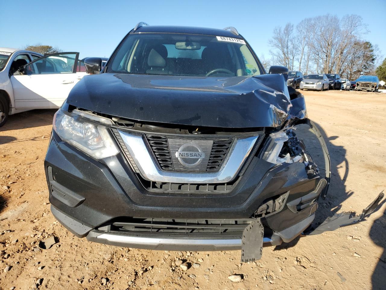 2017 NISSAN ROGUE S - Image 5