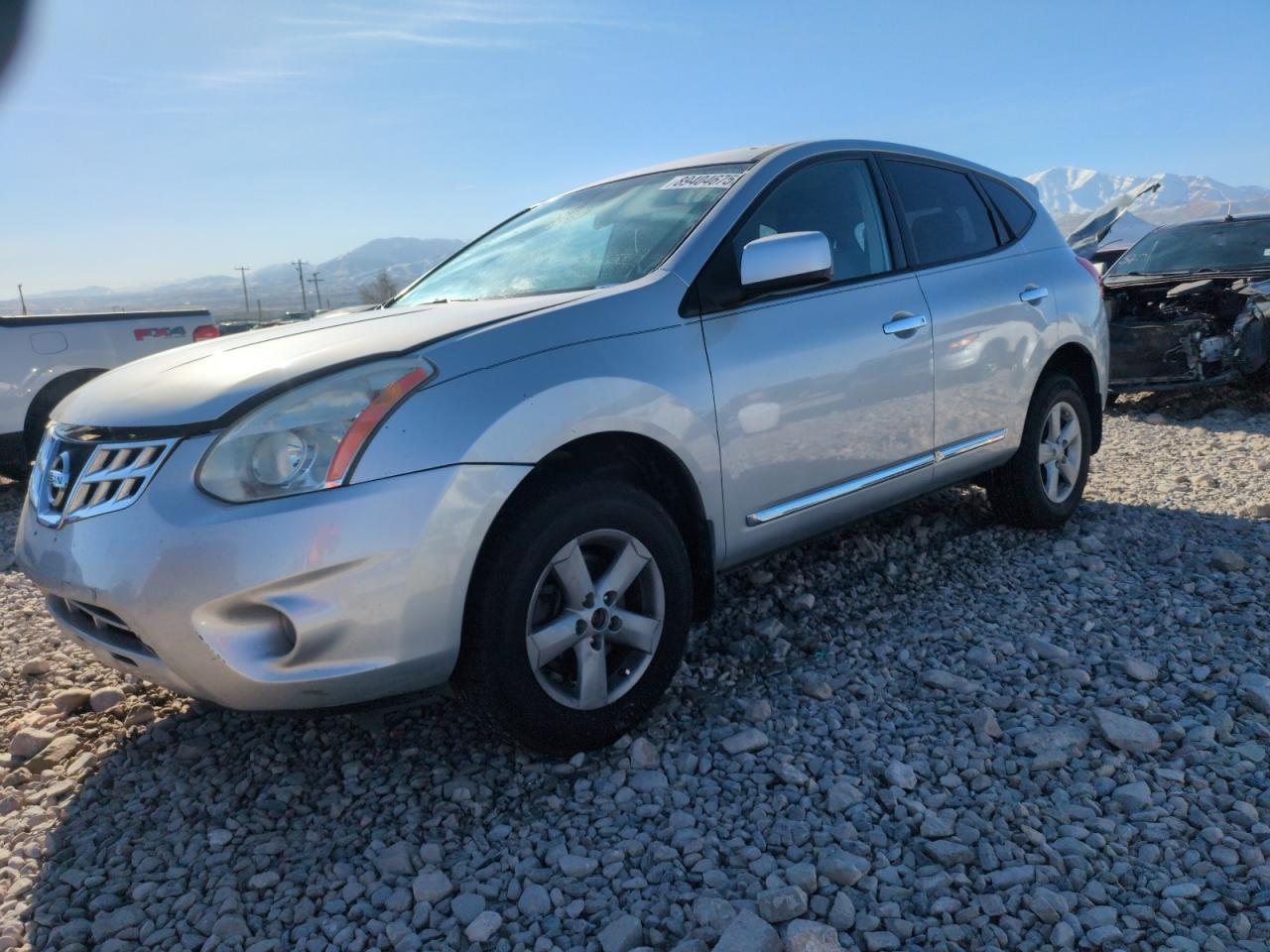 2013 NISSAN ROGUE S