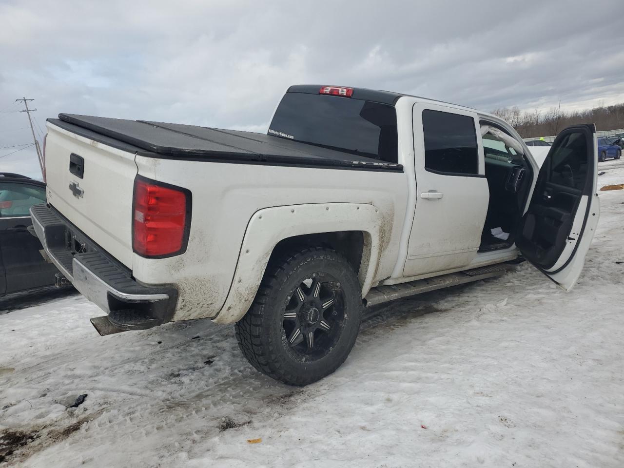 2016 CHEVROLET SILVERADO - Image 3