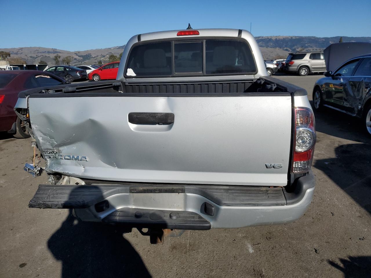 2013 TOYOTA TACOMA DOU - Фото 6