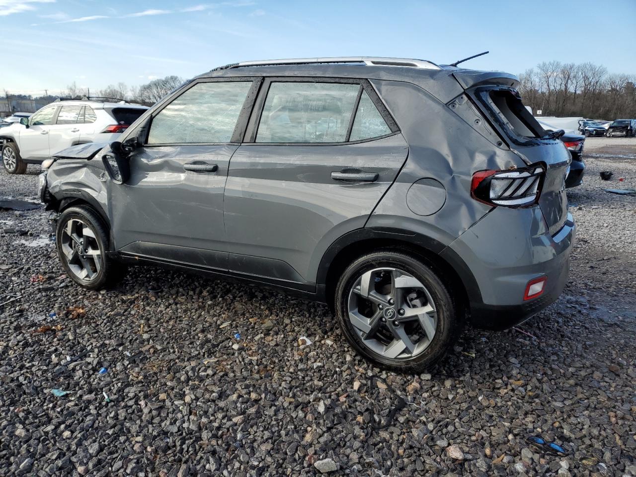 2023 HYUNDAI VENUE SEL - Фото 2