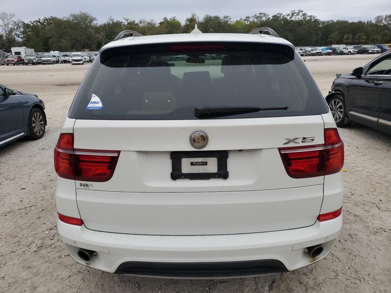 2012 BMW X5 XDRIVE3 - Image 6