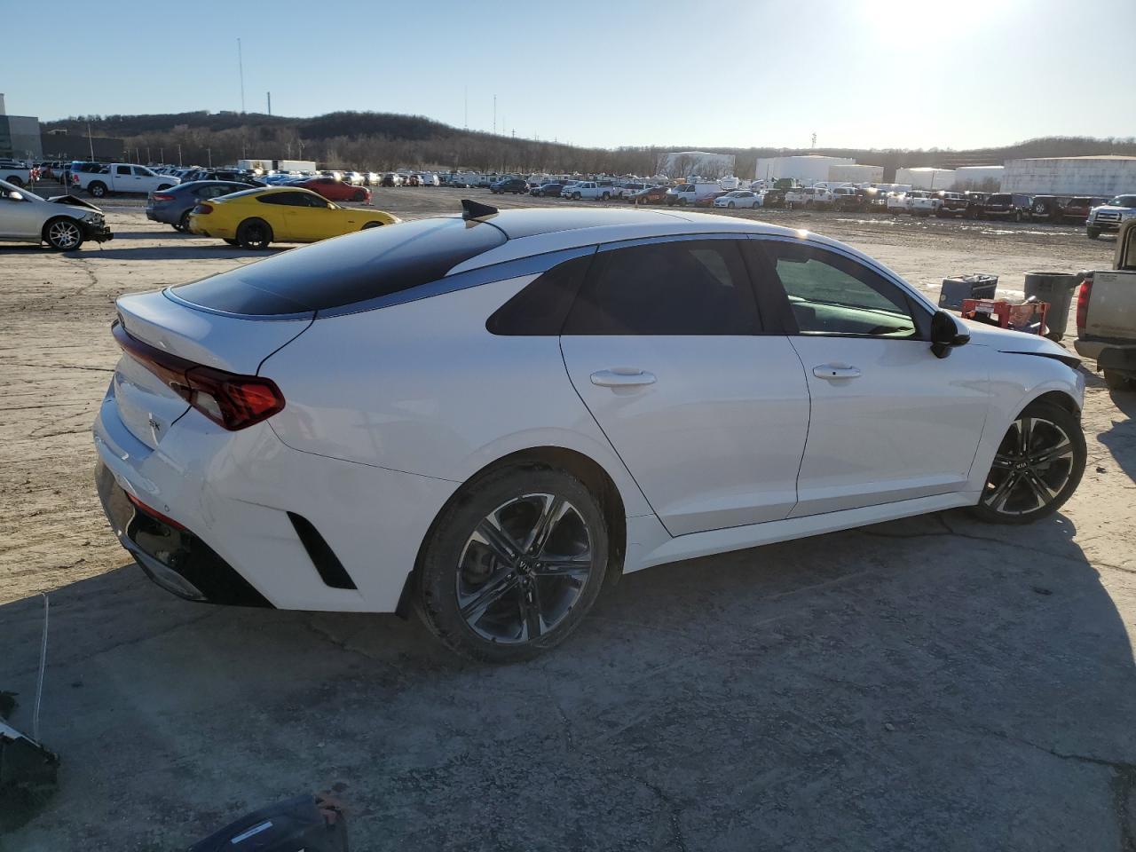 2021 KIA K5 EX - Image 3