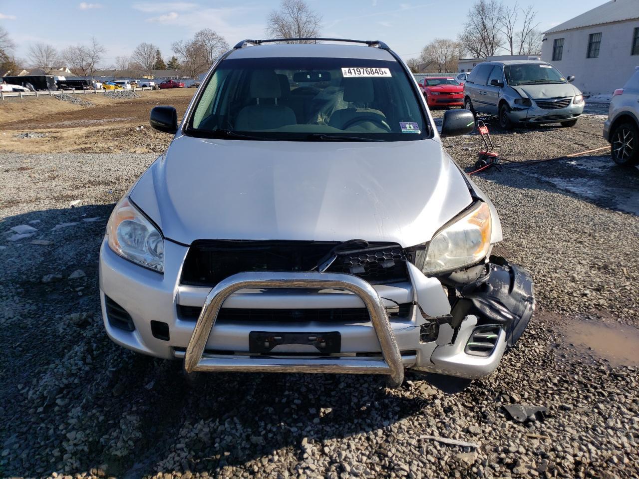 2011 TOYOTA RAV4 - Image 5