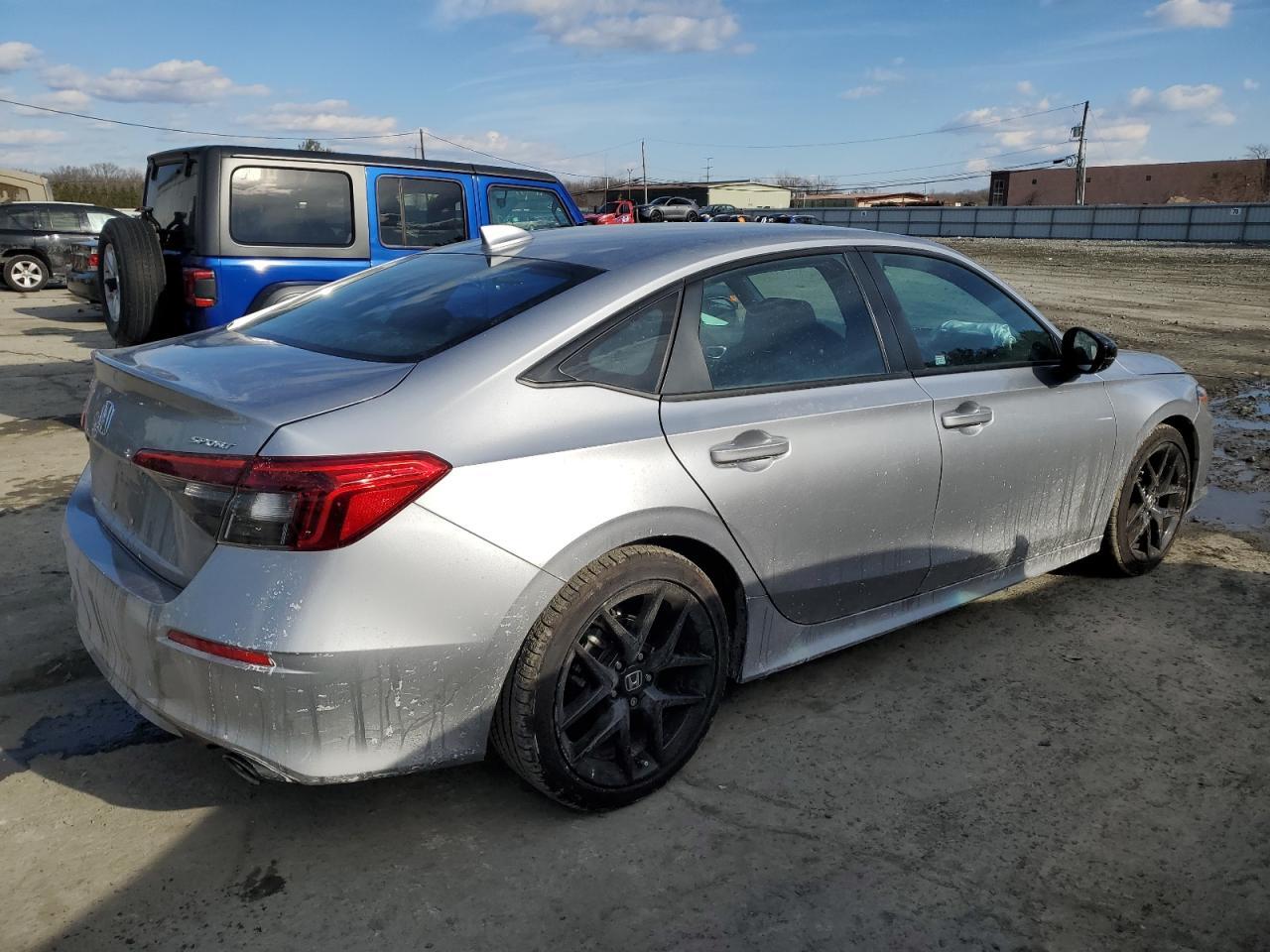 2024 HONDA CIVIC SPOR - Фото 3