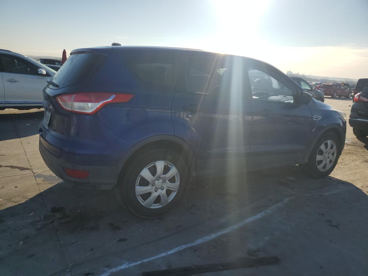 2013 FORD ESCAPE S - Фото 3