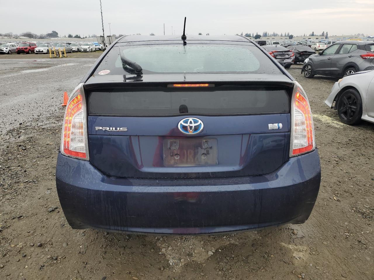 2013 TOYOTA PRIUS - Image 6