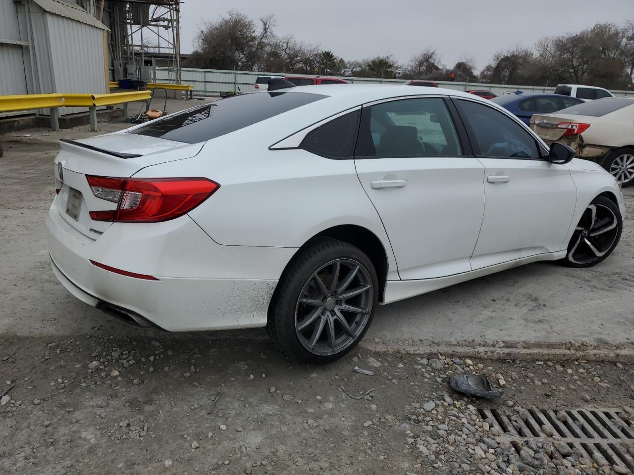 2021 HONDA ACCORD SPO - Фото 3