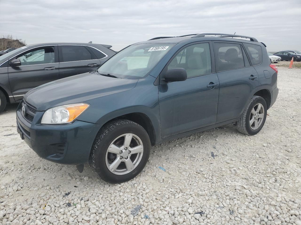 2011 TOYOTA RAV4