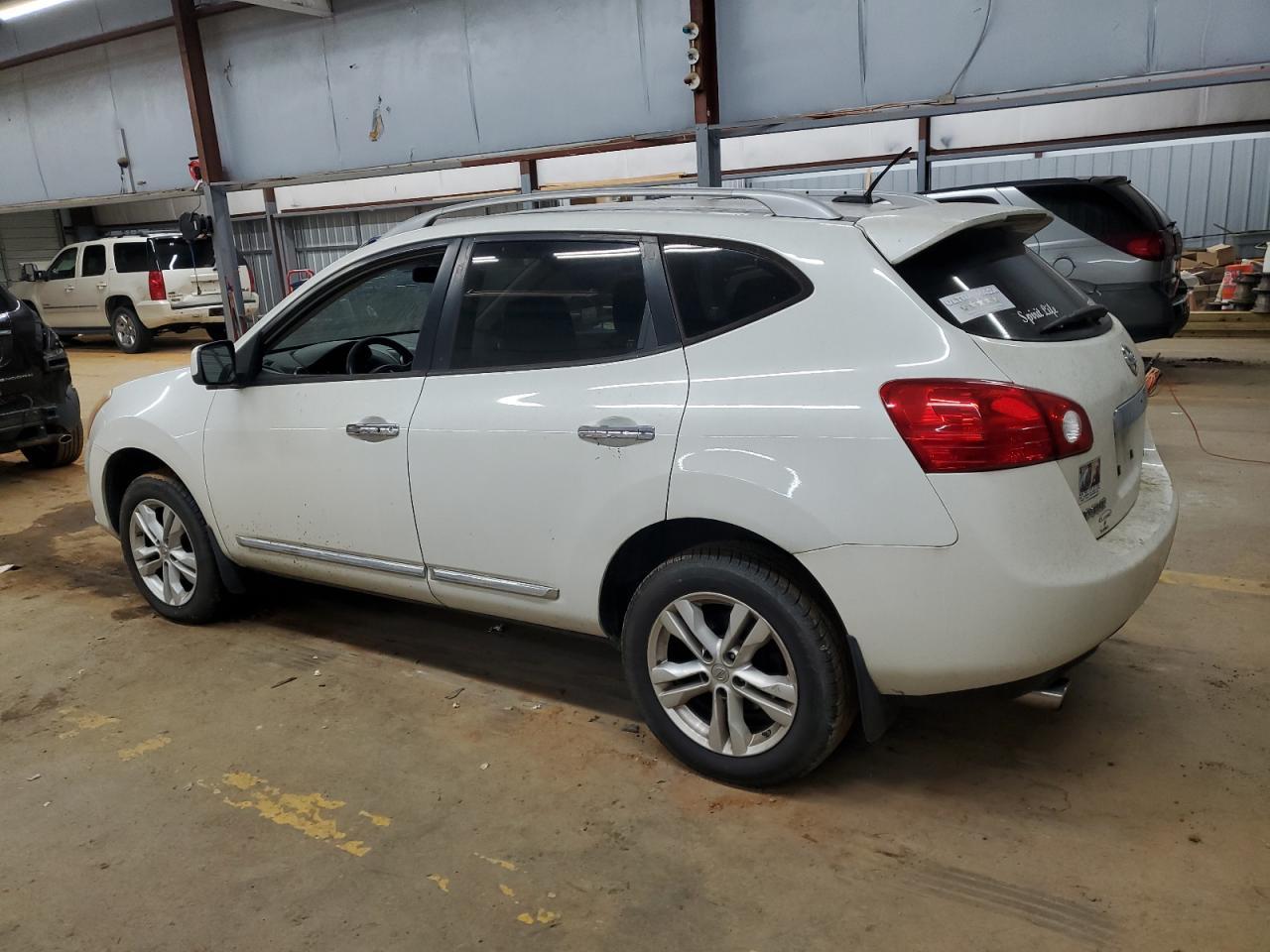 2013 NISSAN ROGUE S - Image 2