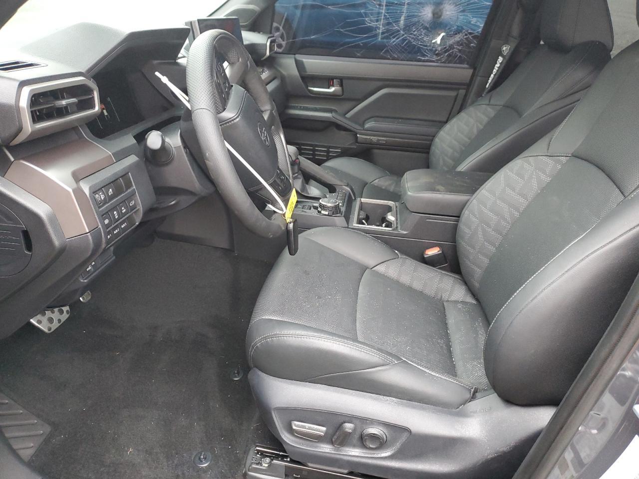 2024 TOYOTA TACOMA DOU - Фото 7