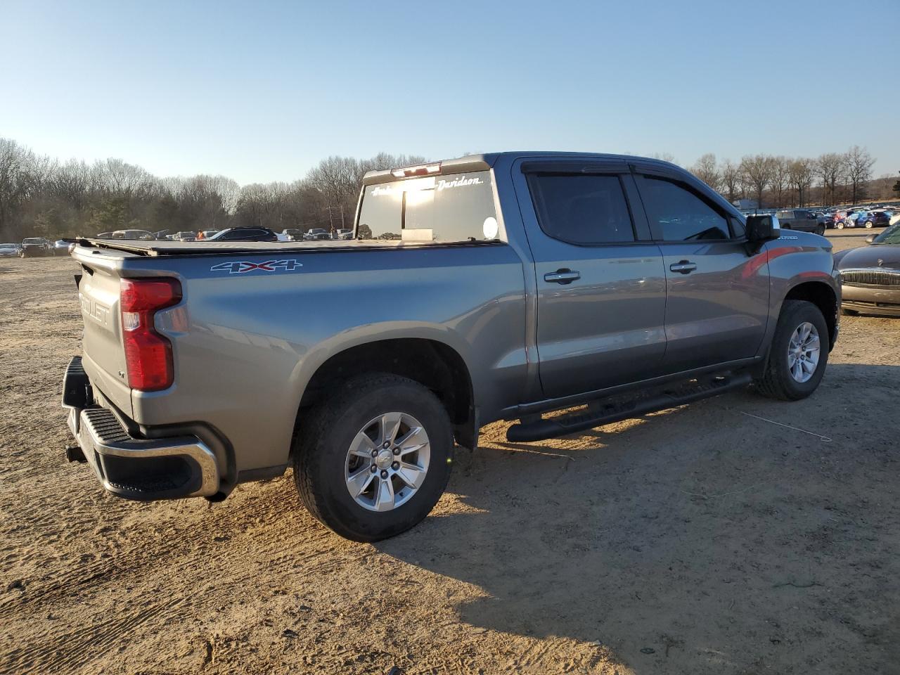 2019 CHEVROLET SILVERADO - Image 3
