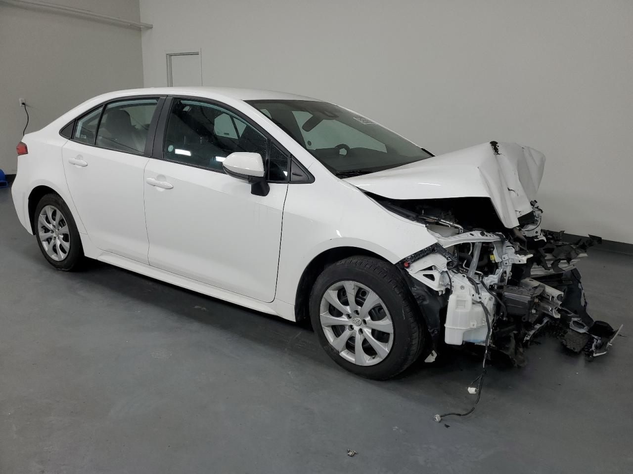 2022 TOYOTA COROLLA LE - Image 4