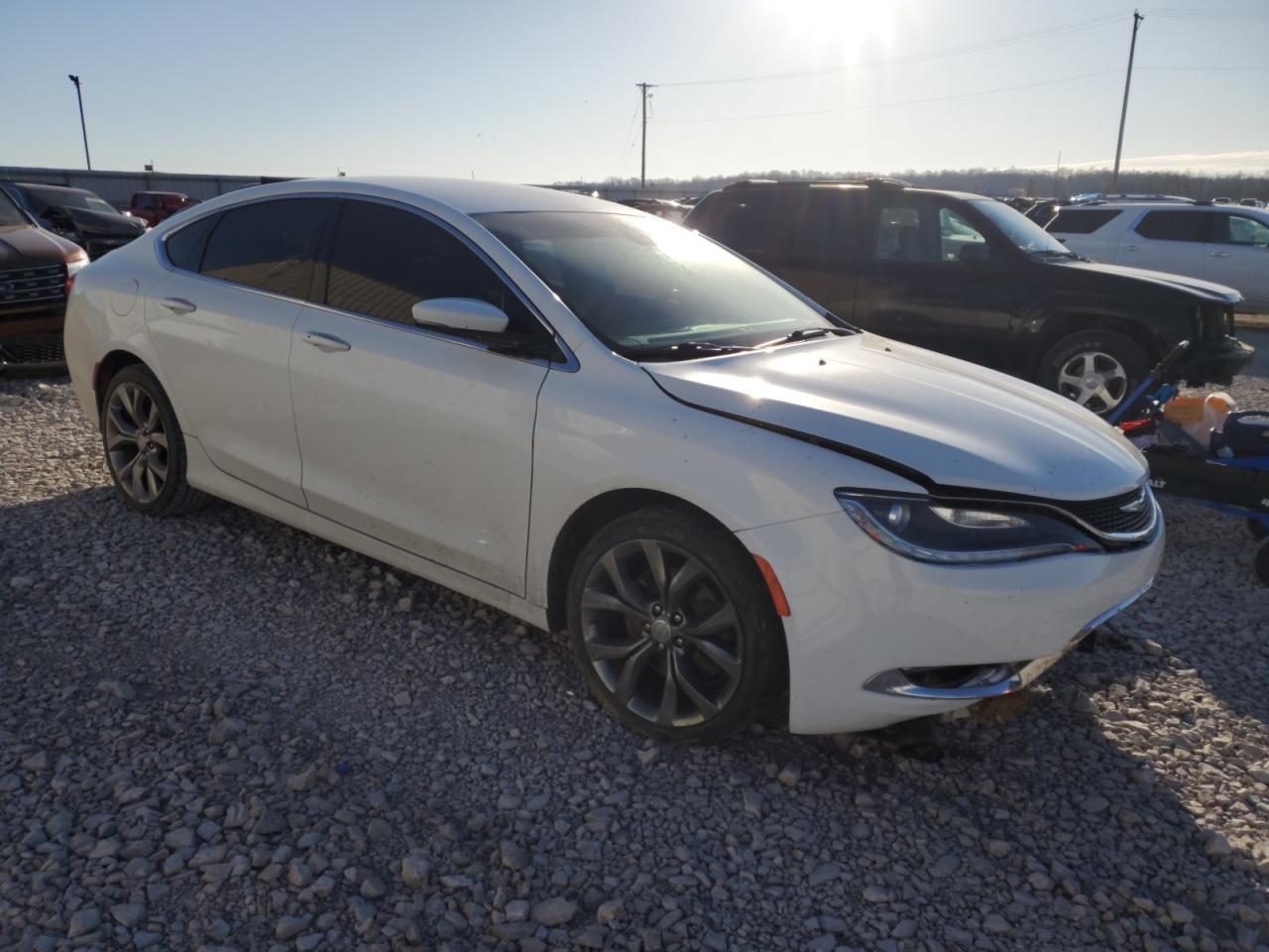 2015 CHRYSLER 200 C - Image 4