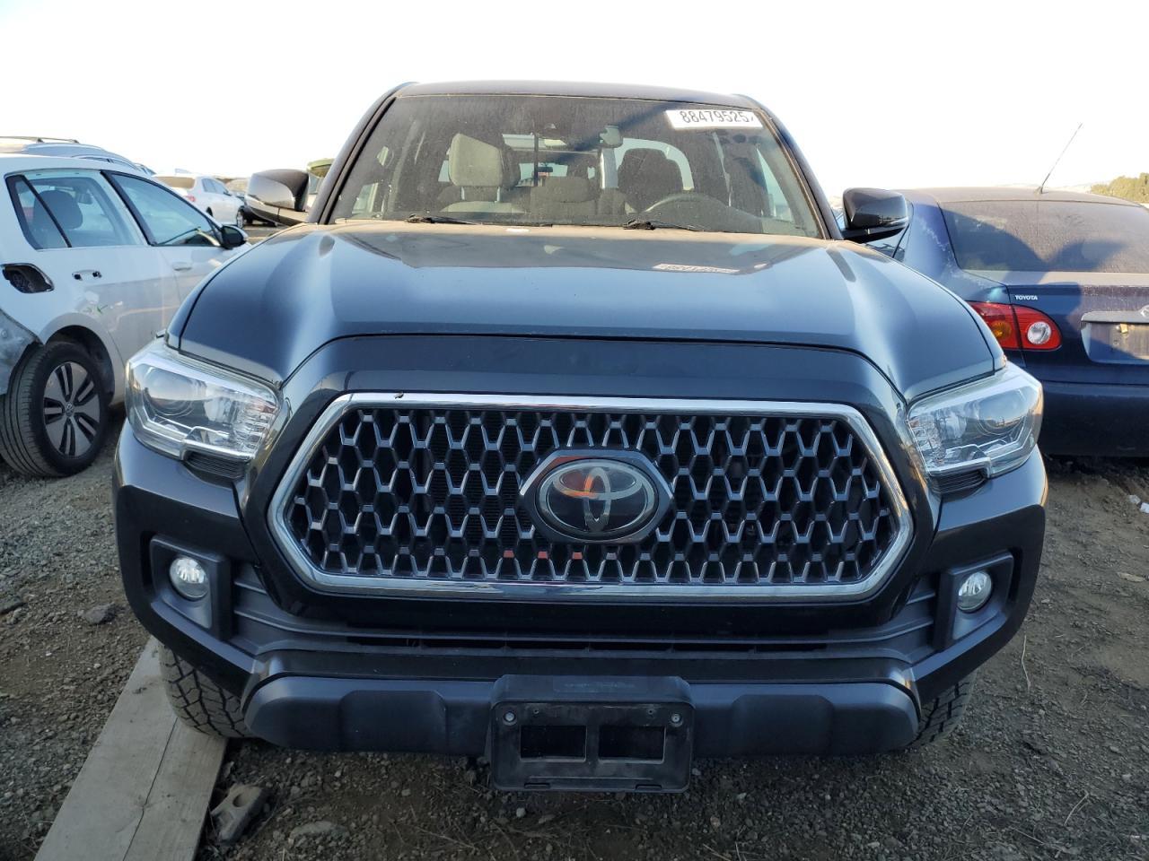 2019 TOYOTA TACOMA DOU - Фото 5