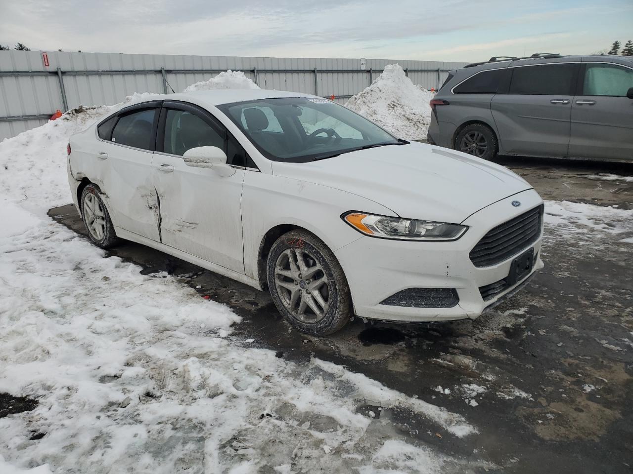 2013 FORD FUSION SE - Фото 4