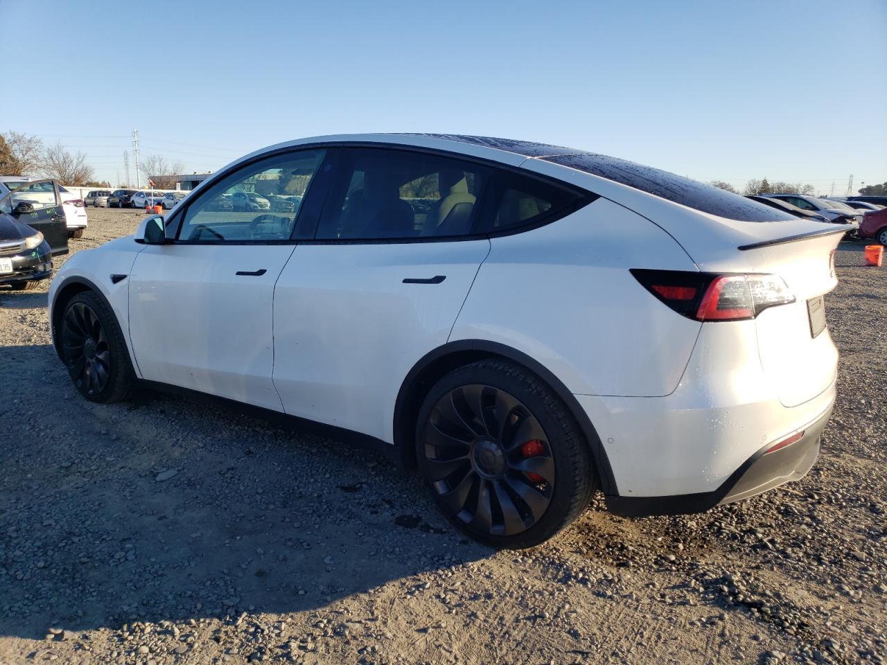 2022 TESLA MODEL Y - Image 2