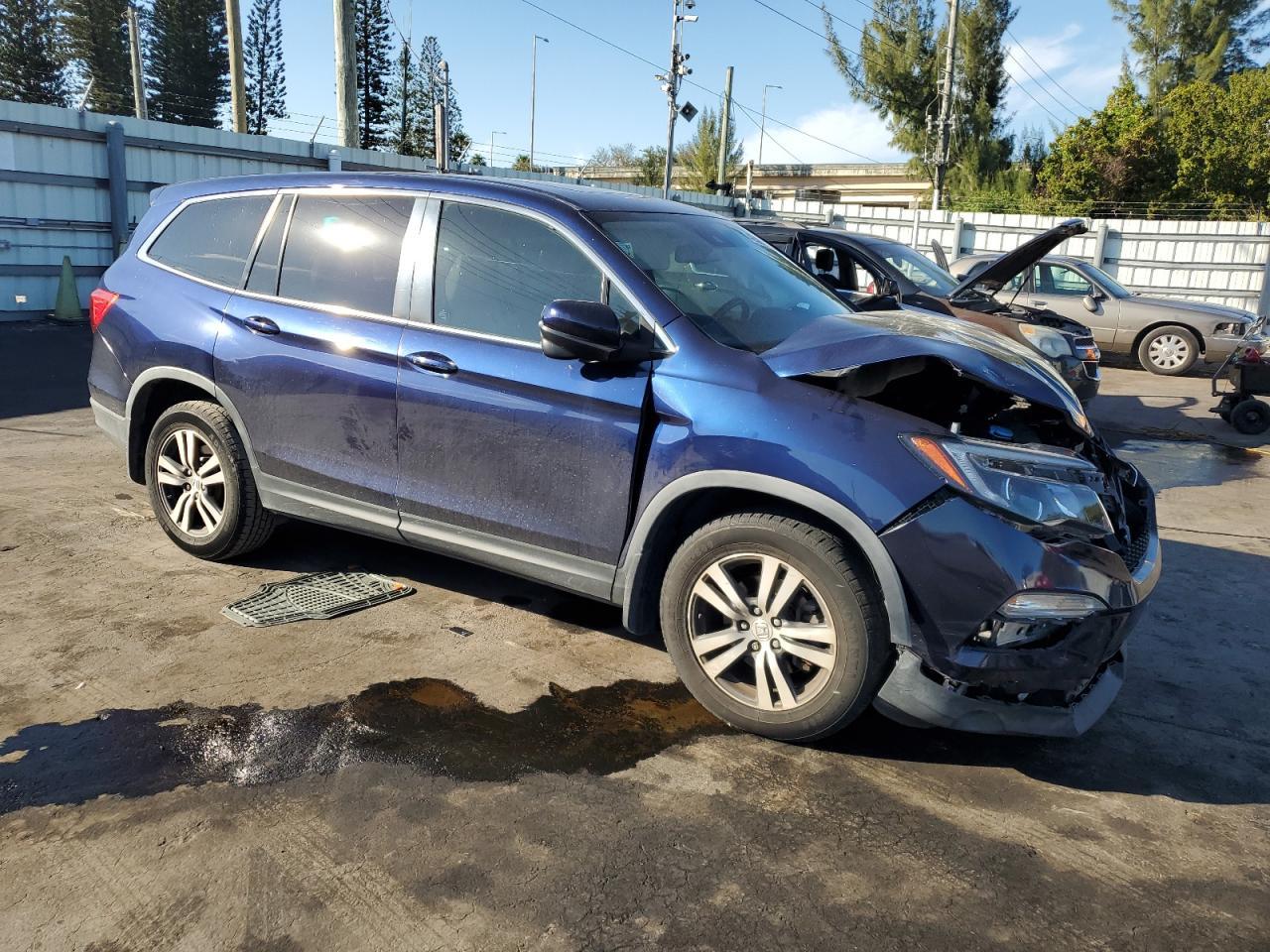 2018 HONDA PILOT EXL - Image 4