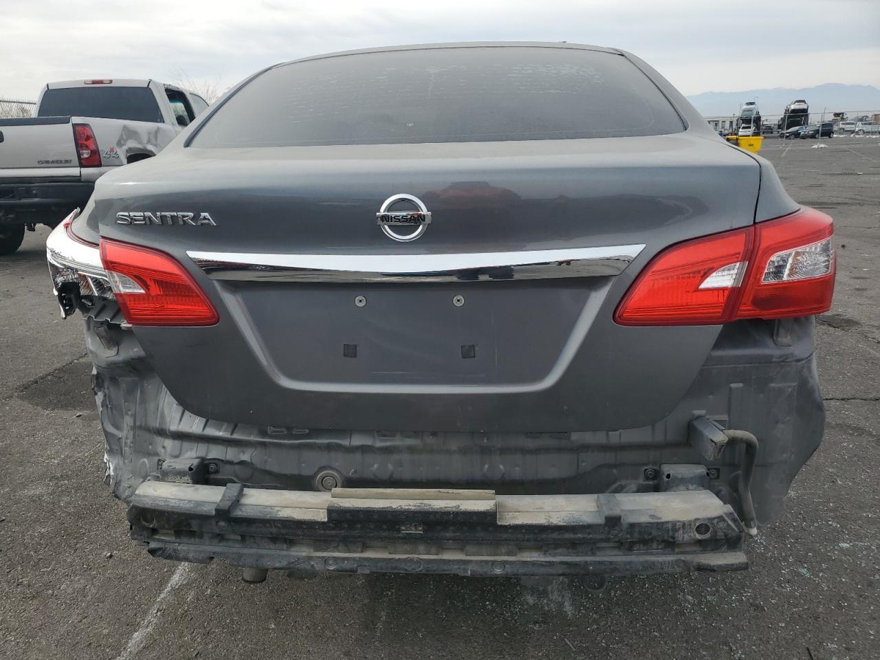 2017 NISSAN SENTRA S - Фото 6