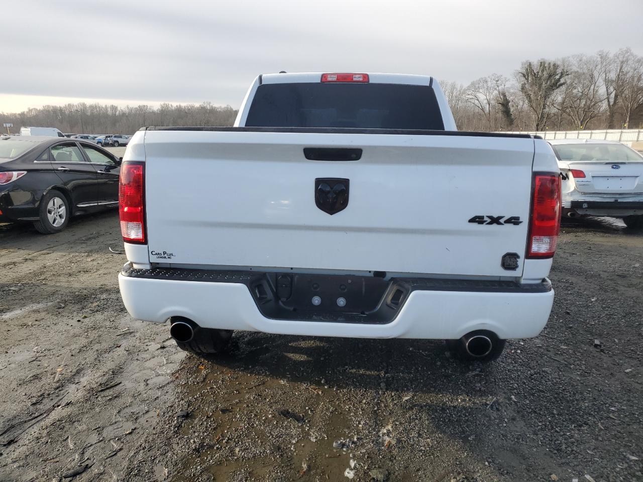 2017 RAM 1500 ST - Фото 6