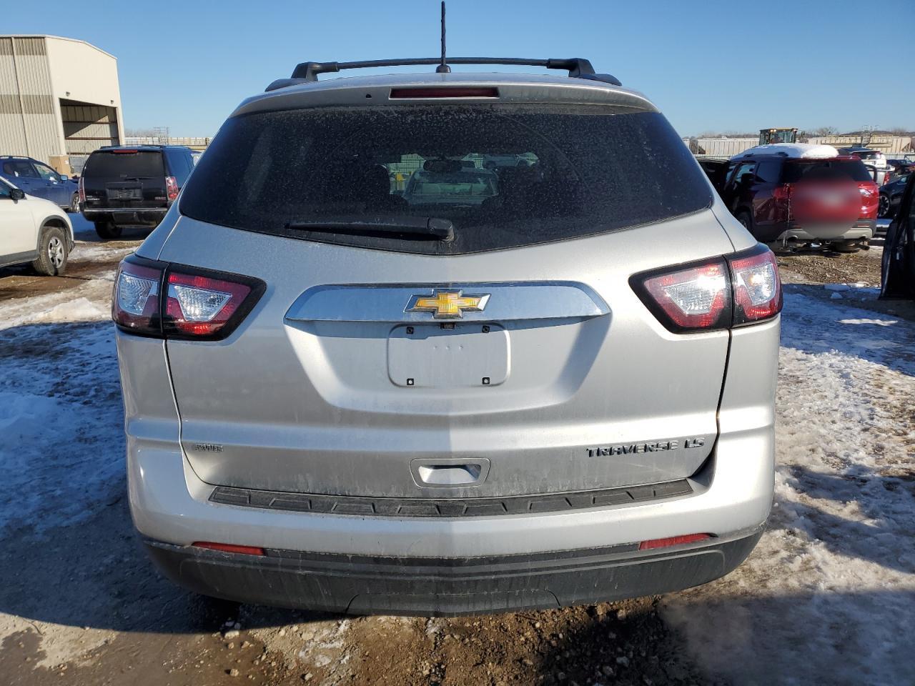 2014 CHEVROLET TRAVERSE L - Фото 6