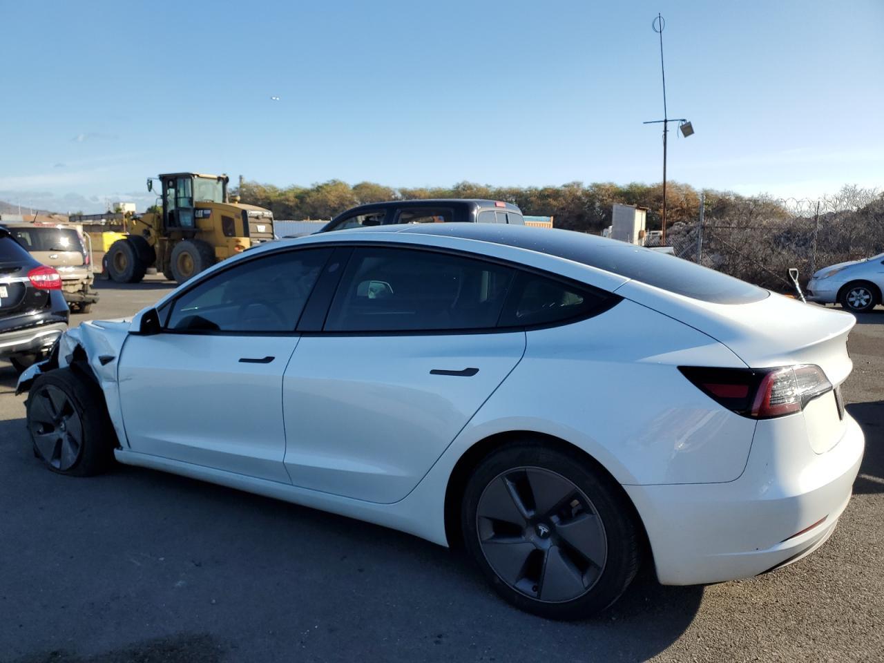 2023 TESLA MODEL 3 - Image 2