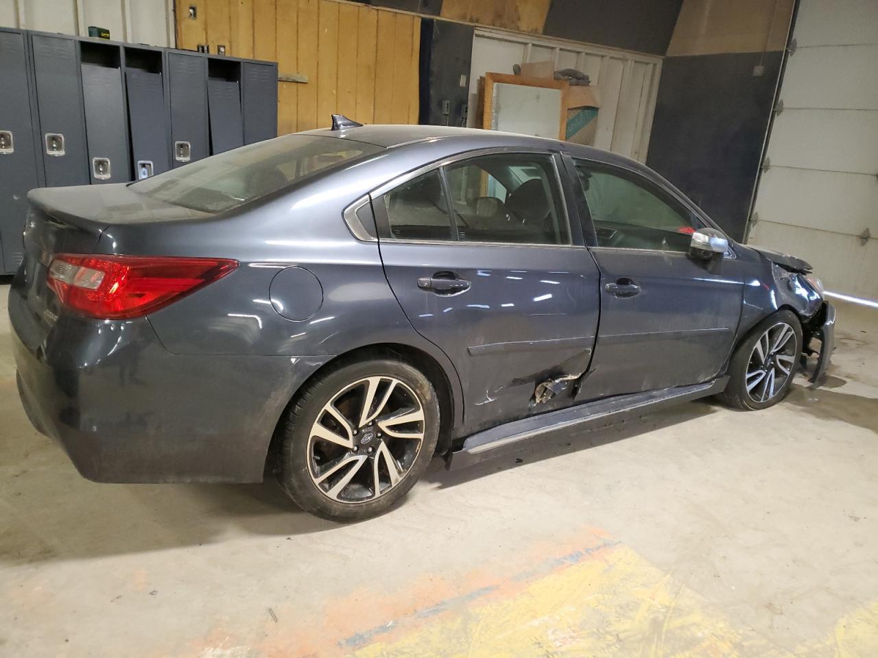 2017 SUBARU LEGACY SPO - Image 3