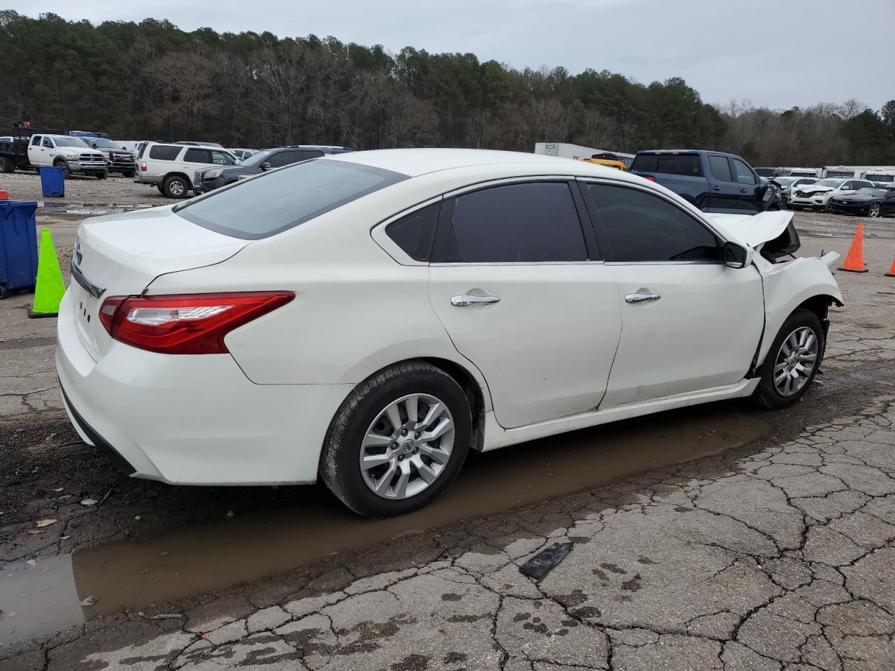 2016 NISSAN ALTIMA 2.5 - Фото 3