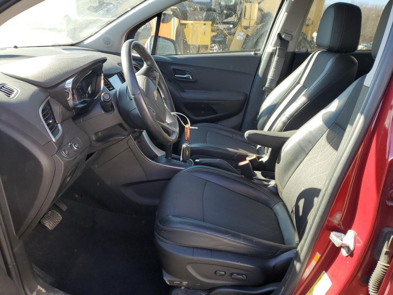 2019 CHEVROLET TRAX 1LT - Image 7