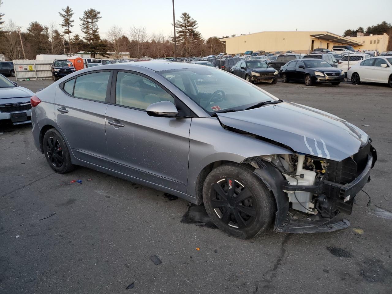 2017 HYUNDAI ELANTRA SE - Фото 4