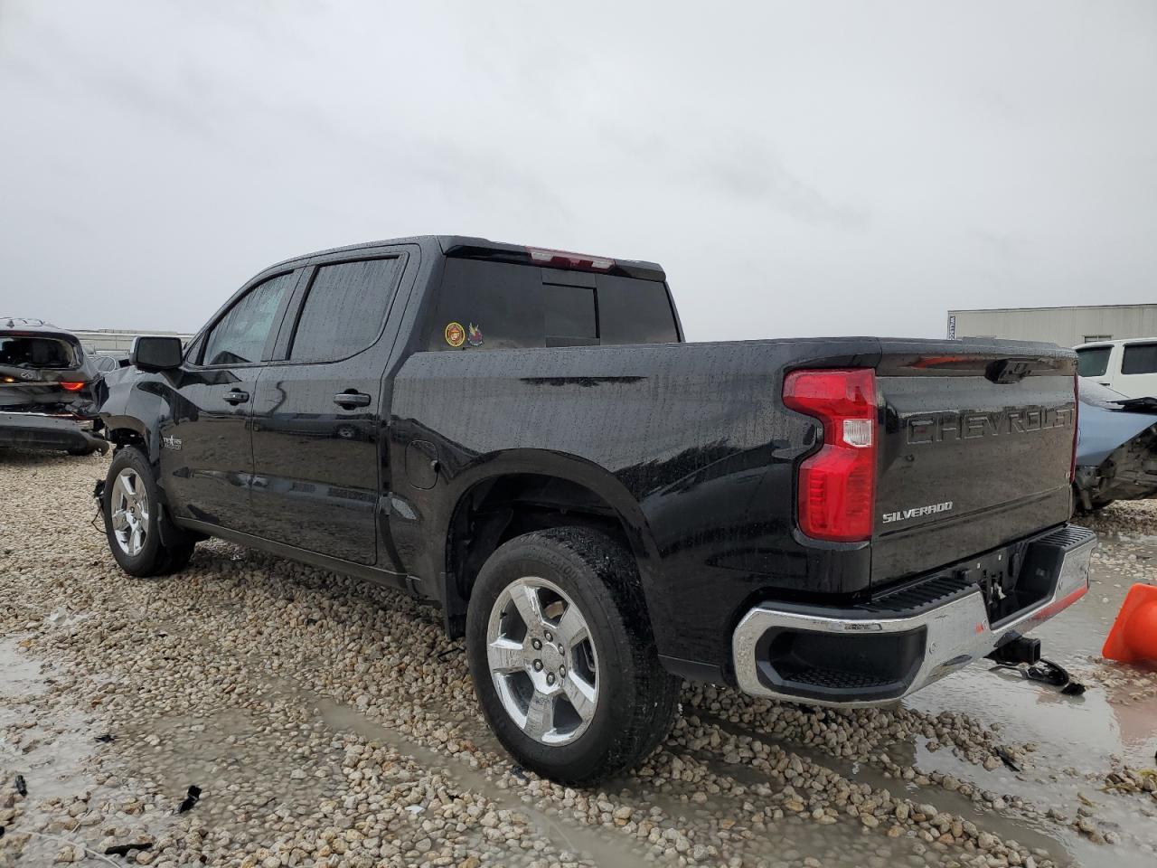 2024 CHEVROLET SILVERADO - Фото 2
