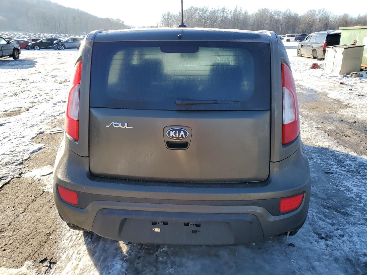 2013 KIA SOUL - Image 6