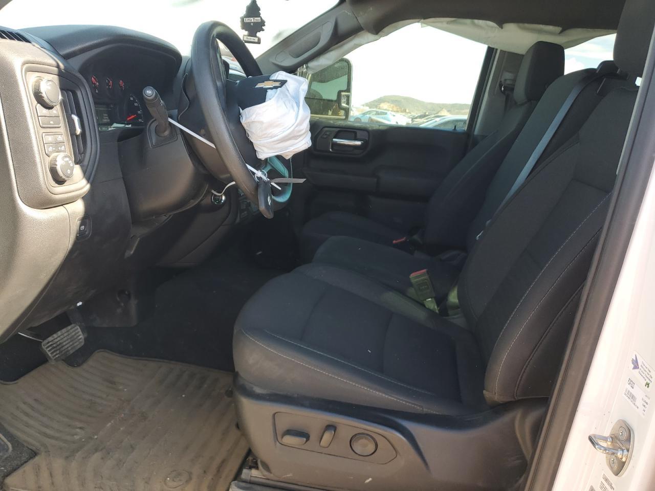 2024 CHEVROLET SILVERADO - Фото 7