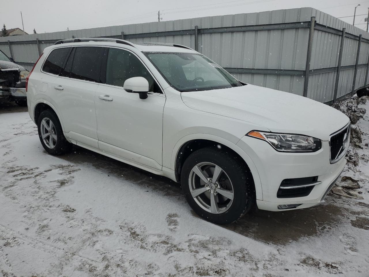2016 VOLVO XC90 T5 - Фото 4