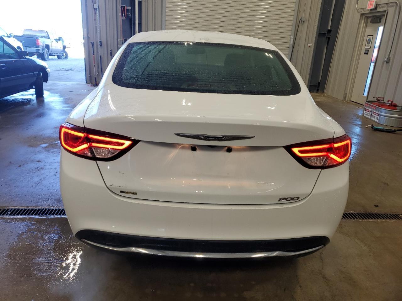 2015 CHRYSLER 200 LIMITE - Фото 6