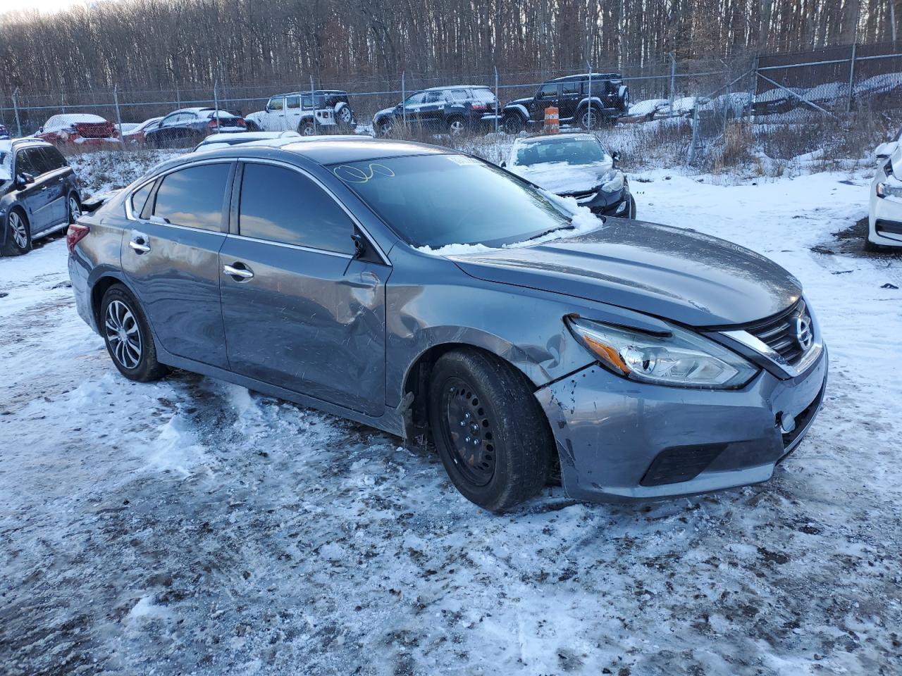 2017 NISSAN ALTIMA 2.5 - Фото 4