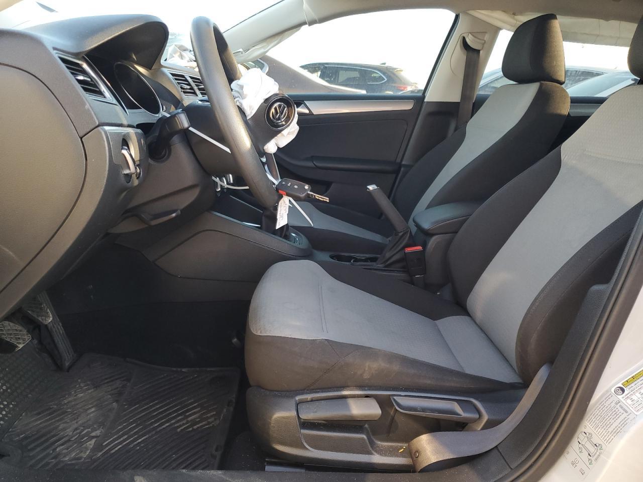 2017 VOLKSWAGEN JETTA S - Image 7